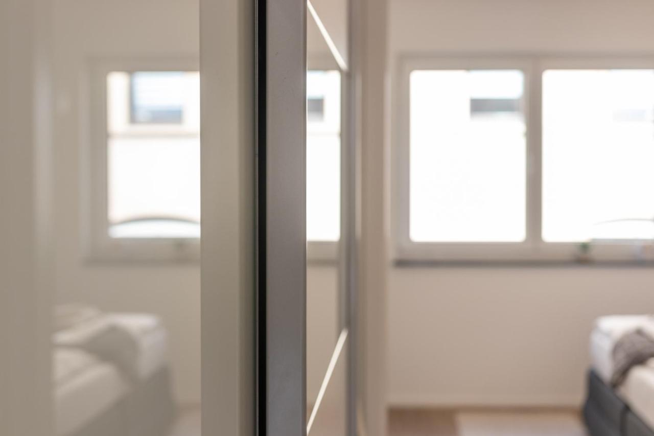 Unique: Zentrumsnahe 2 Zimmerwohnung In Villingen Mit Netflix 1 Og Exteriör bild